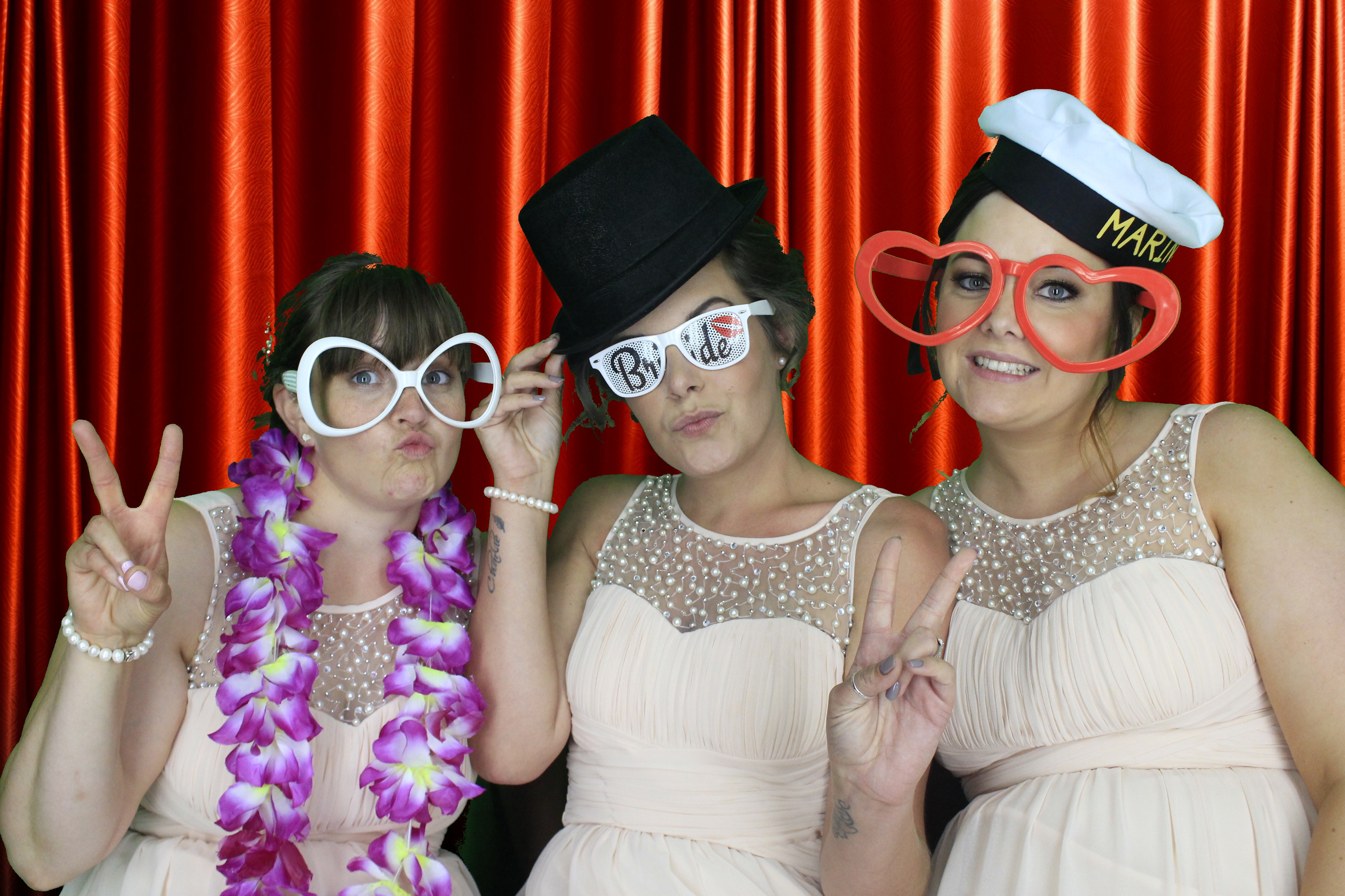 Graham and Rhiannon's Wedding | View more photos from the event at gallery.myphotoboothexperience.co.uk/u/MyPhotoBoothExperienceLtd/Graham-and-Rhiannons-Wedding
